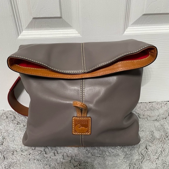 Dooney & Bourke crossbody - Picture 5 of 6